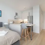 Appartement Jaktorowska Bright By Bookinghost Warschau